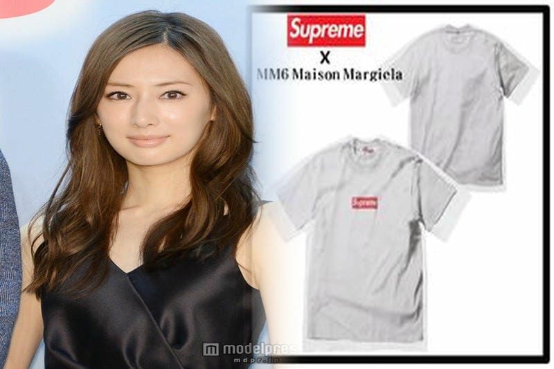 シュプリーム t シャツ レディース コーデ