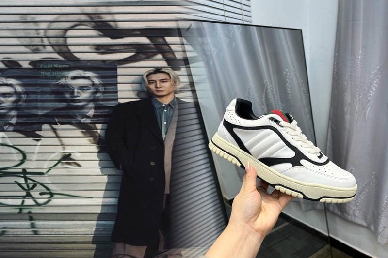 ナイキ スニーカー 紺 白