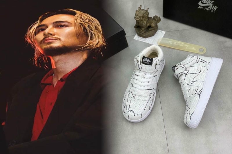 ナイキ 紺 スニーカー