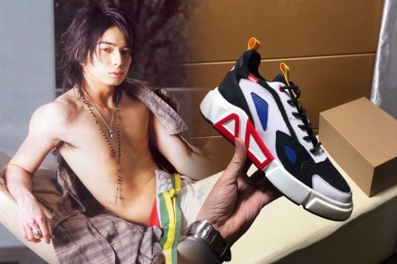 nike スニーカー 黒