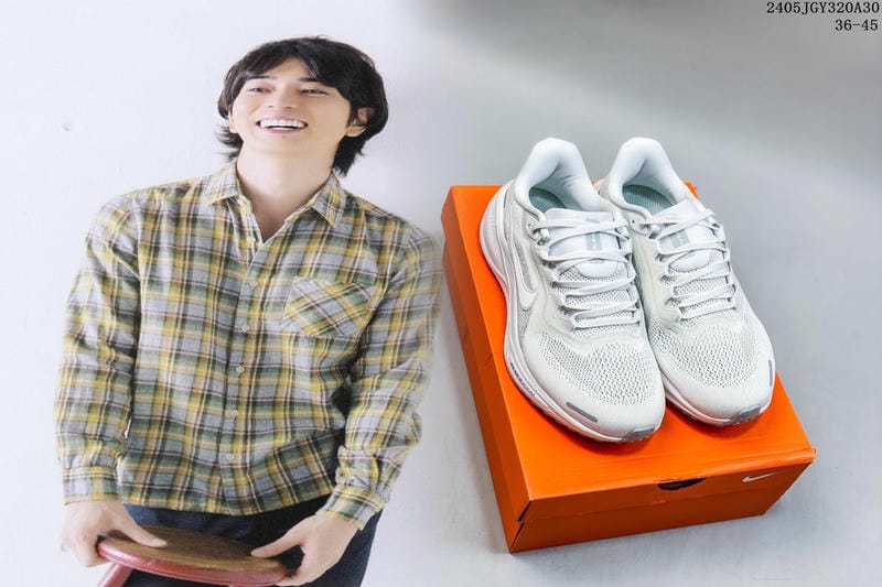 nike スニーカー ランニング シューズ