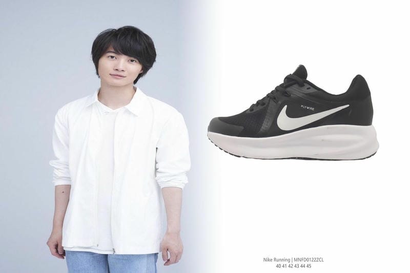 黒 nike スニーカー