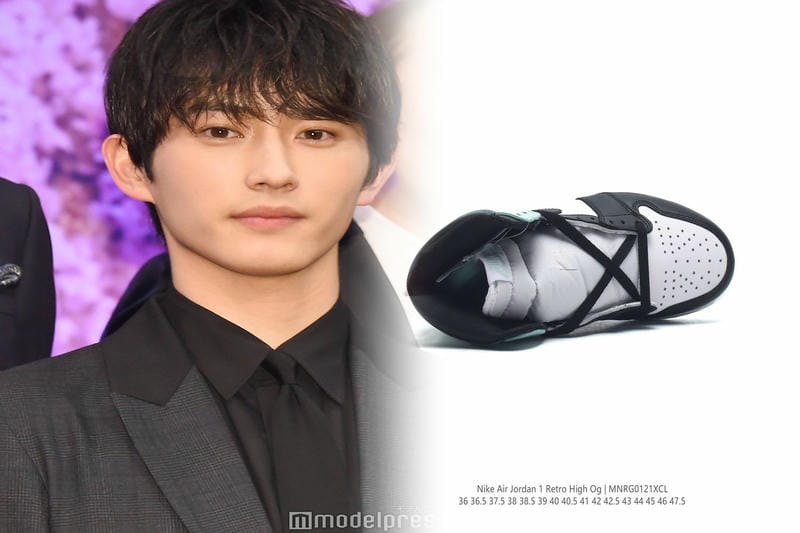 nike ナイロン プル オーバー