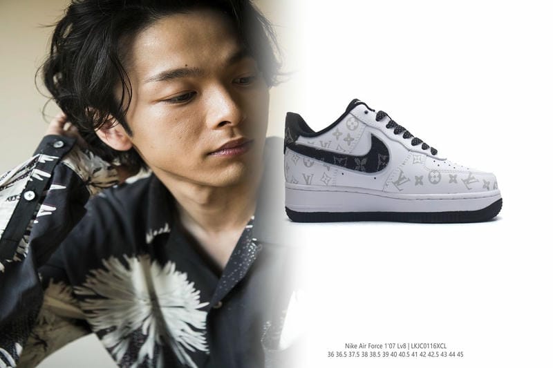 Nikeの羽のマークは何ですか？