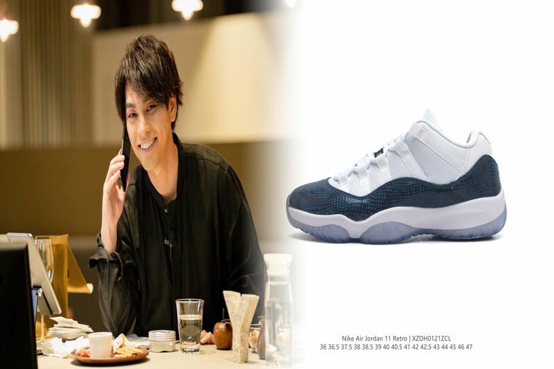 ナイキ 紺 スニーカー