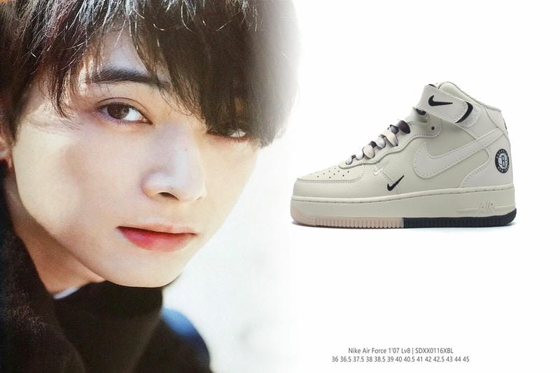 ナイキ スニーカー 渋い