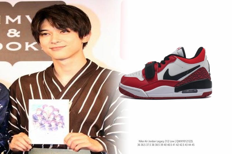 スニーカー 軽い ナイキ