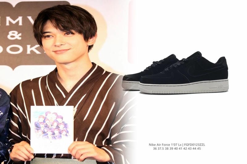 ナイキ 白 スニーカー レディース 人気