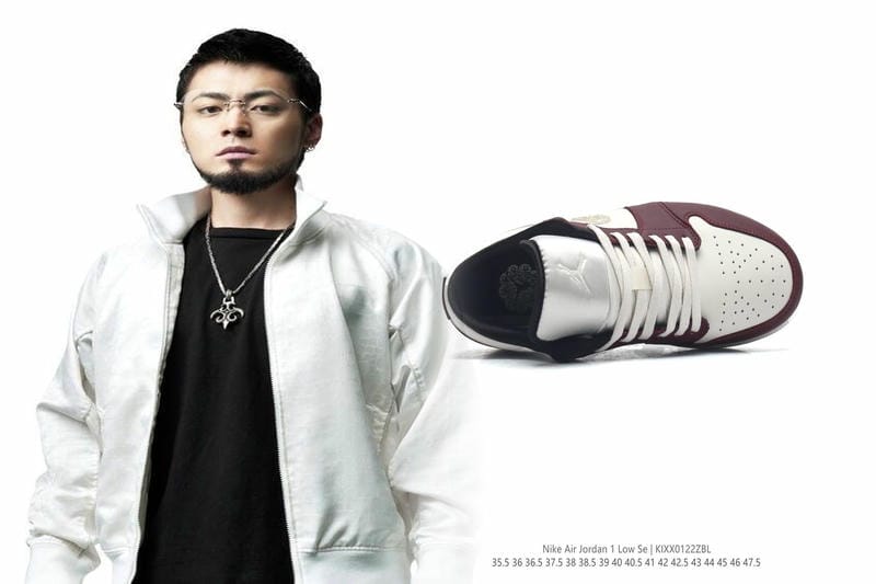 ナイキ ピンク の ランニング シューズ