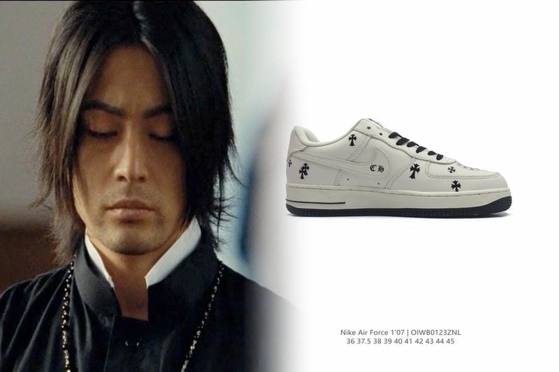 ナイキ レボリューション 5 フライ イーズ