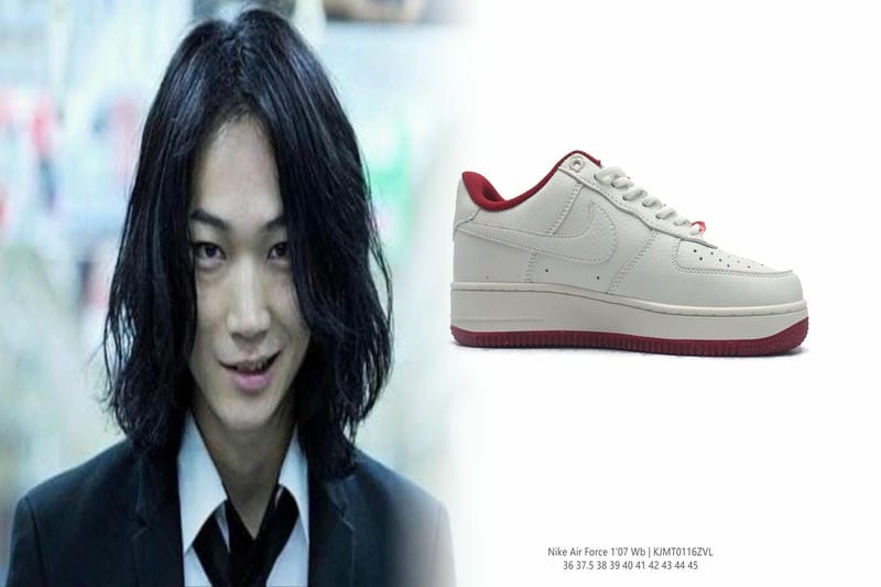 nike コラボ スニーカー