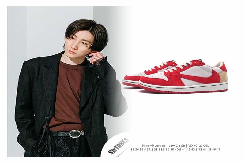 ナイキ 赤 スニーカー