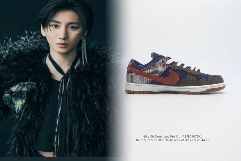 nike スニーカー 赤