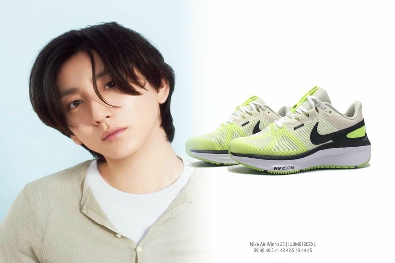 nike スニーカー 青