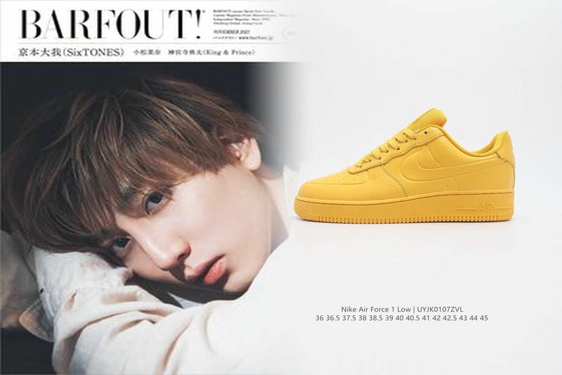 nike 青 スニーカー