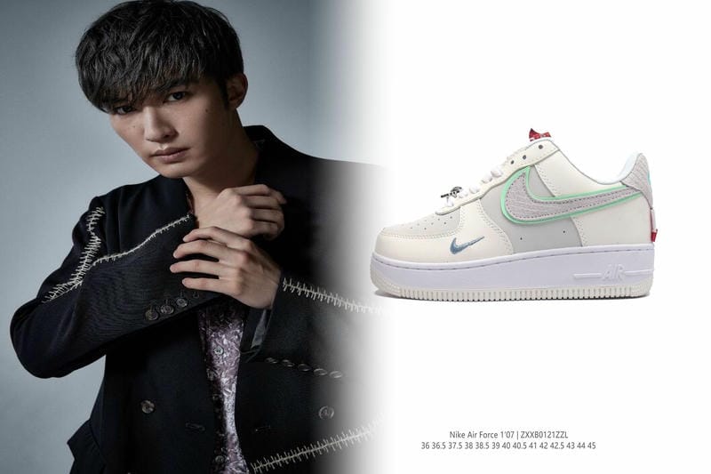 nike ヒール スニーカー