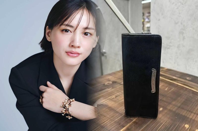 クロム ハーツ 財布 コピー 見分け 方