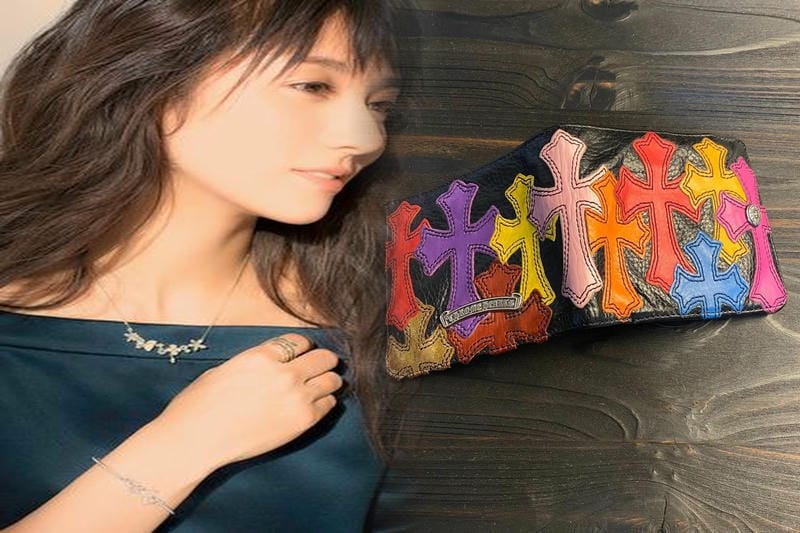 クロム ハーツ 財布 偽物 見分け 方