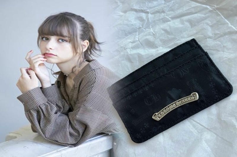 クロム ハーツ 二 つ折り 財布