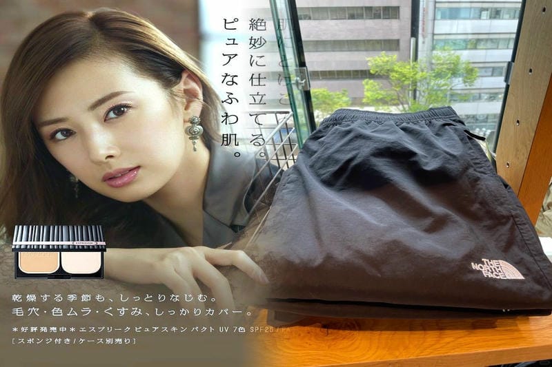 ノース フェイス フード 収納