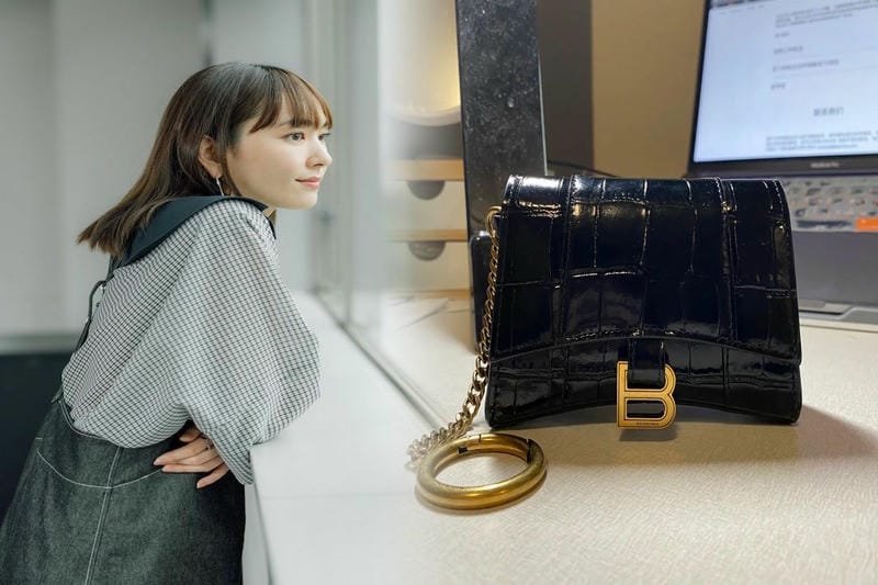 バレンシアガ 財布 人気 ランキング