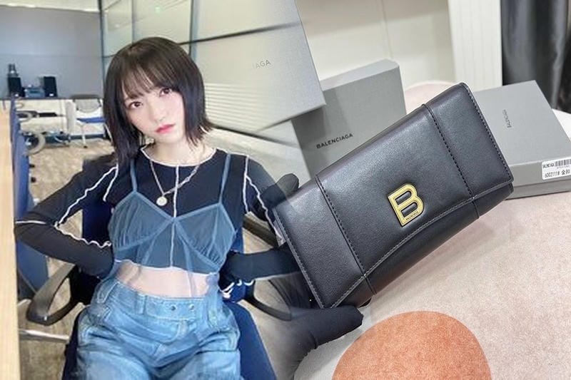 バレンシアガ ミニ 財布 値段