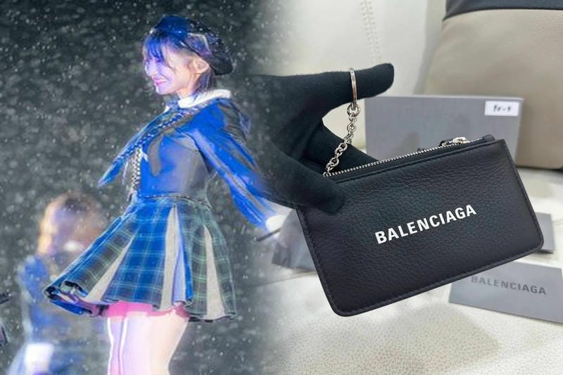 バレンシアガ ミニ 財布 サイズ