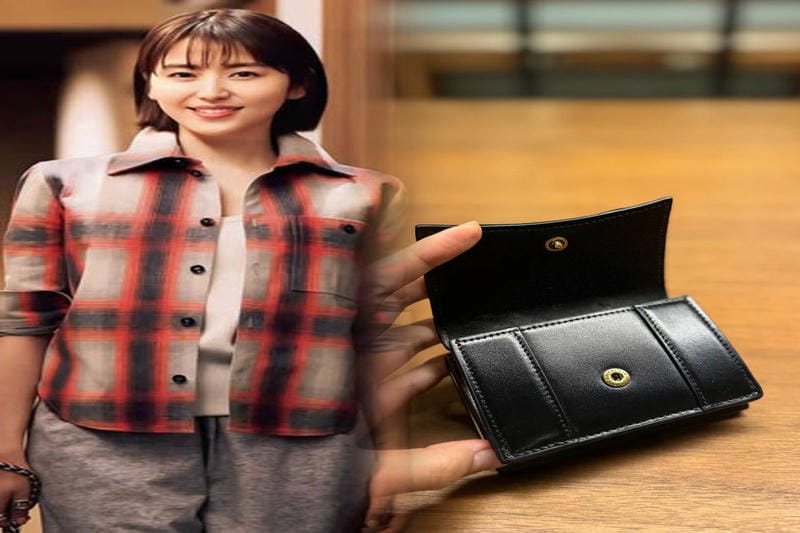 バレンシアガ ミニ 財布 公式