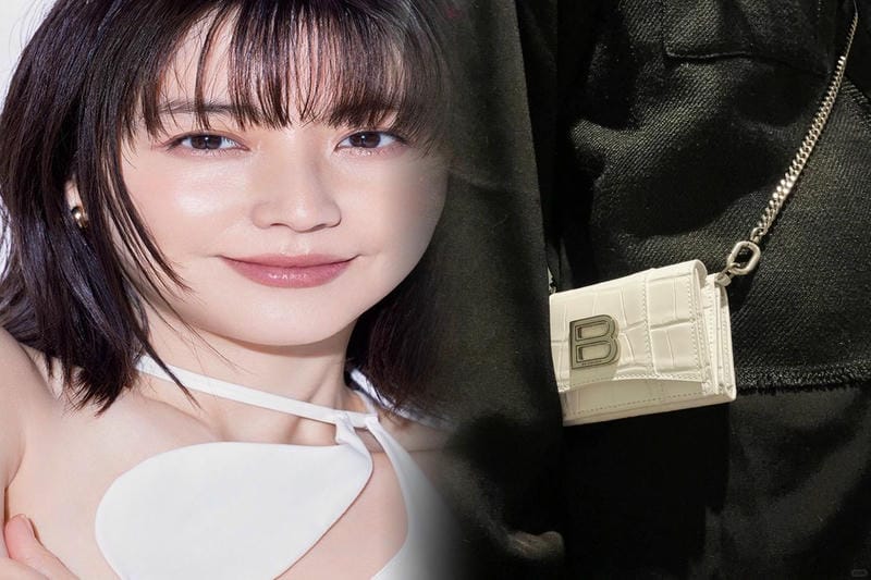 バレンシアガ ミニ 財布 エクセル