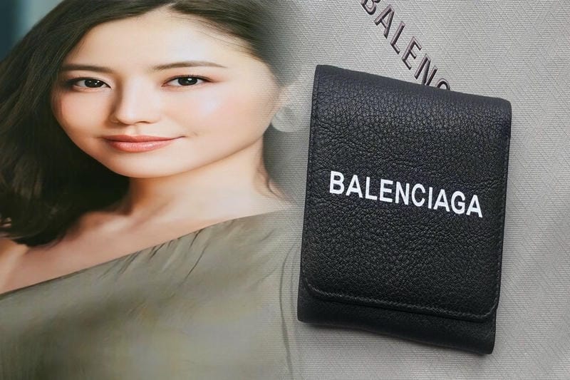 バレンシアガ 二 つ 財布 レディース