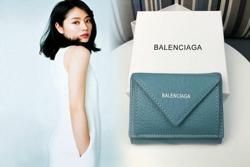 ハワイ バレンシアガ 財布 値段