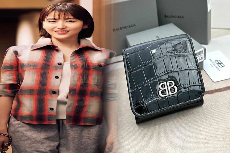 バレンシアガ ミニ 財布 サイズ