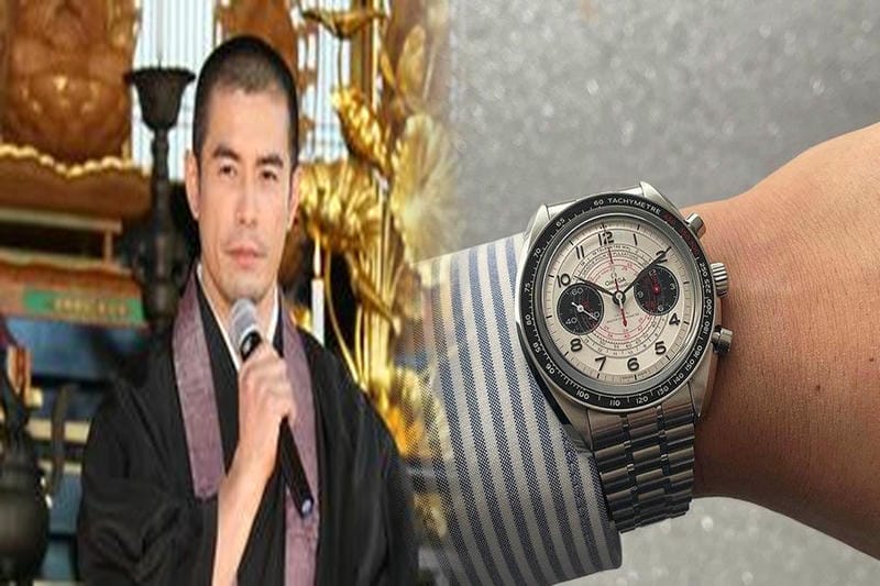 オメガ スピード マスター 青