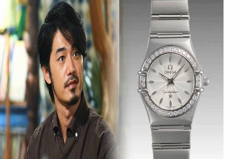 オメガ ダーク サイド オブ ザ ムーン