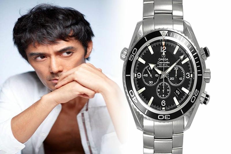 オメガ 白 文字 盤