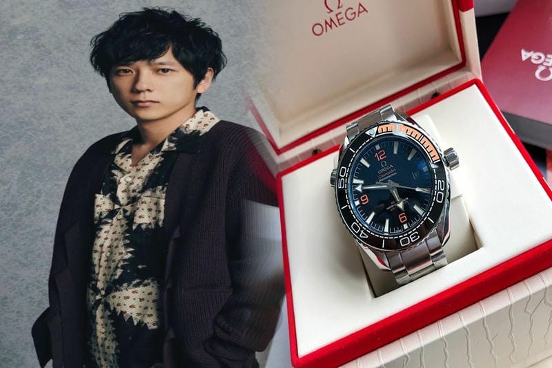 オメガスピードマスター赤文字