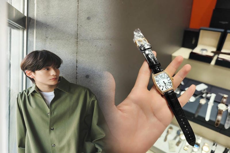 フランク・ミュラーの時計の巻き上げ方向について教えてください。