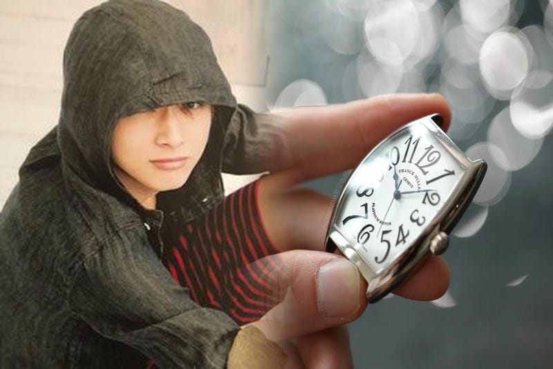 H.モーザー ベンチャー トゥールビヨン サファイア 2802-1000