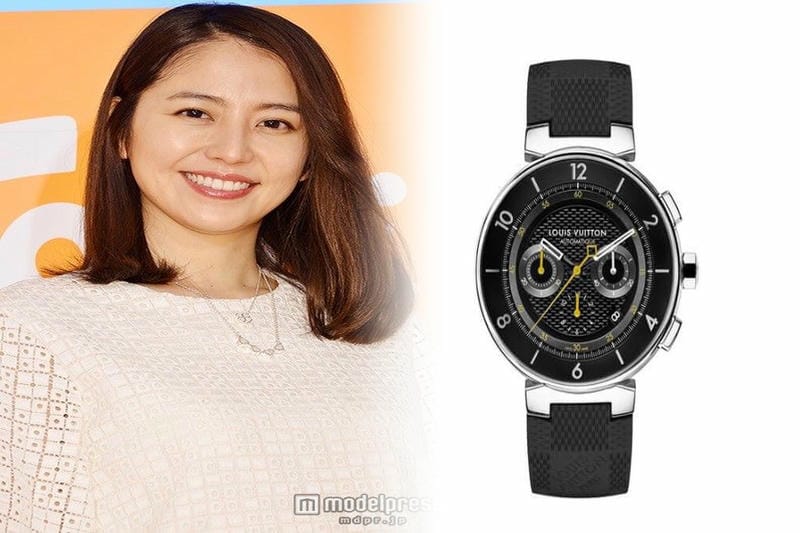 ルイ·ヴィトンからブラックラッカーのエレガンスが光る、「タンブール スリム」の新作が登場