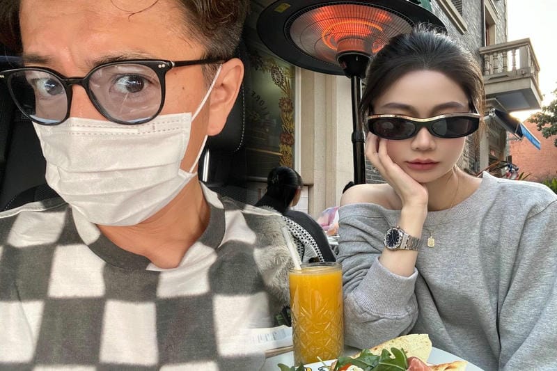 ロイヤルオークとエクストラシンの違いは何ですか？