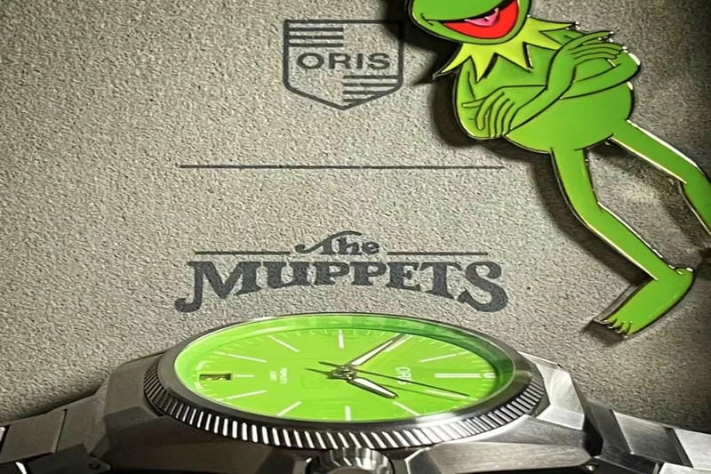 オリス アクイス GMTデイト」が登場します。