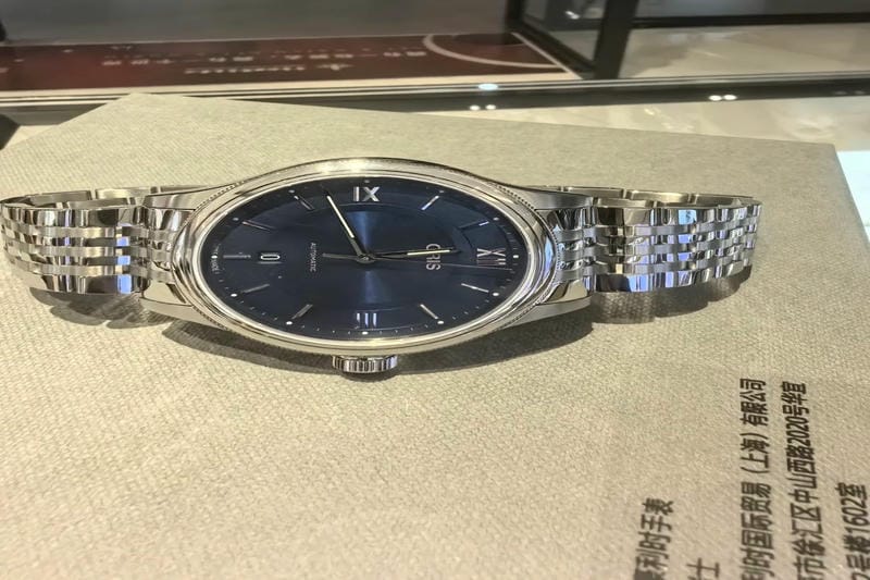 オリス 革新的で機能的な時計を発表