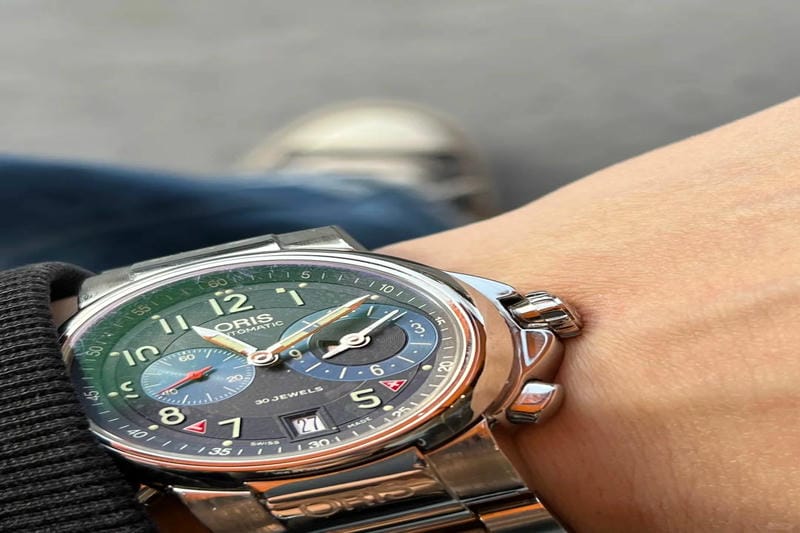 オリスの時計製造の伝統と職人技を融合した時代に左右されないクラシック