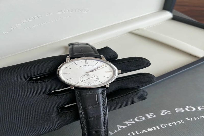 A. ランゲ＆ゾーネ ランゲ1・タイムゾーン 116.039