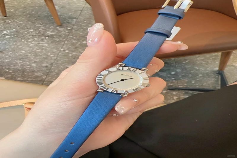 手元に洗練を授ける！ティファニーのアイコンウォッチ「ティファニー アト