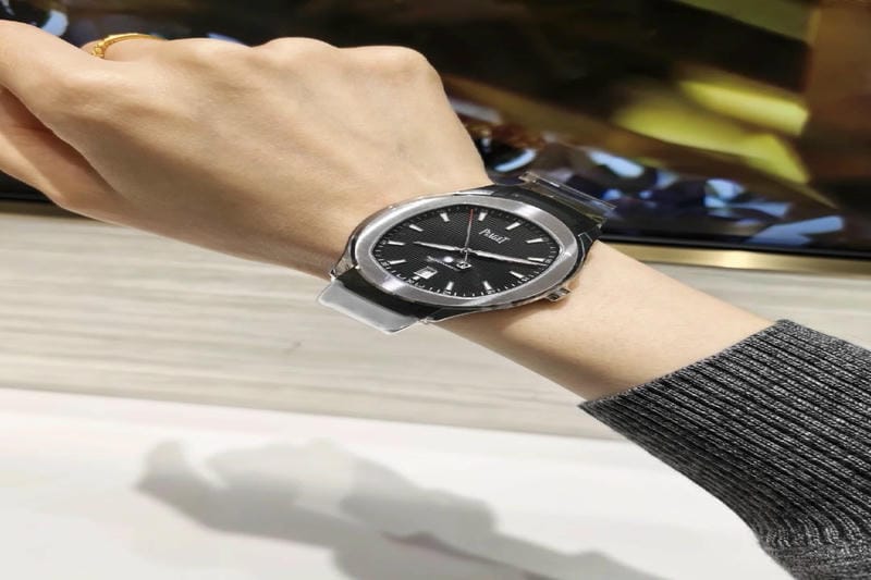 名作アルティプラノの小振りサイズ！ “ピアジェ”の新作を拝見