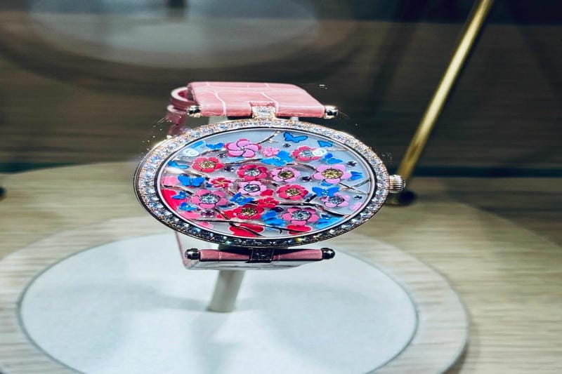 ペルレ最新コレクション「ラボ・ペリフェラル」日本上陸
