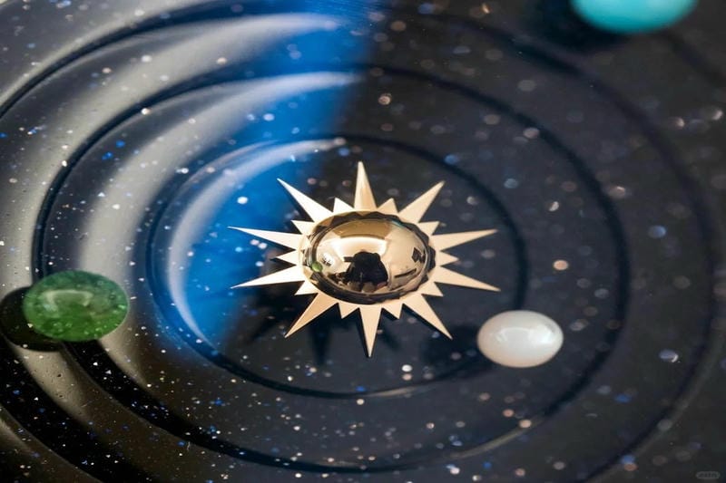 すぐ届くギフトに スウィート アルハンブラ ウォッチ