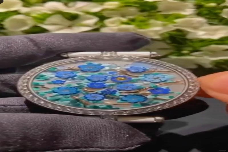 お洒落で可愛い ヴァンクリ アルハンブラ ウォッチ Van Cleef & Arpels 腕時計