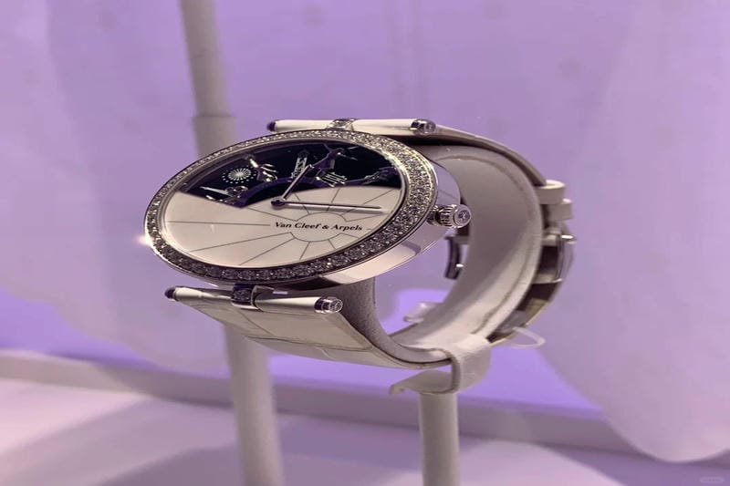 ペルレ最新コレクション「ラボ・ペリフェラル」日本上陸